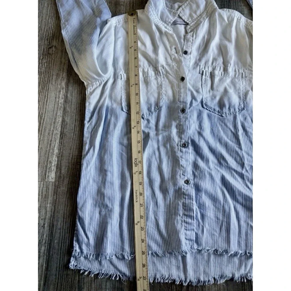 Billy T Women's Blue White Stripe Chambray Ombré Button-Up Tie Back Shirt Medium